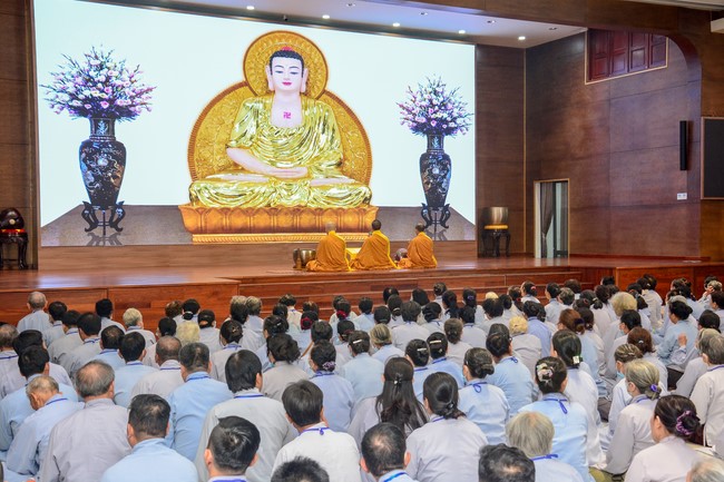 Dharma Talk “Peaceful place to stop ” – The 96th Seven-Day Retreat